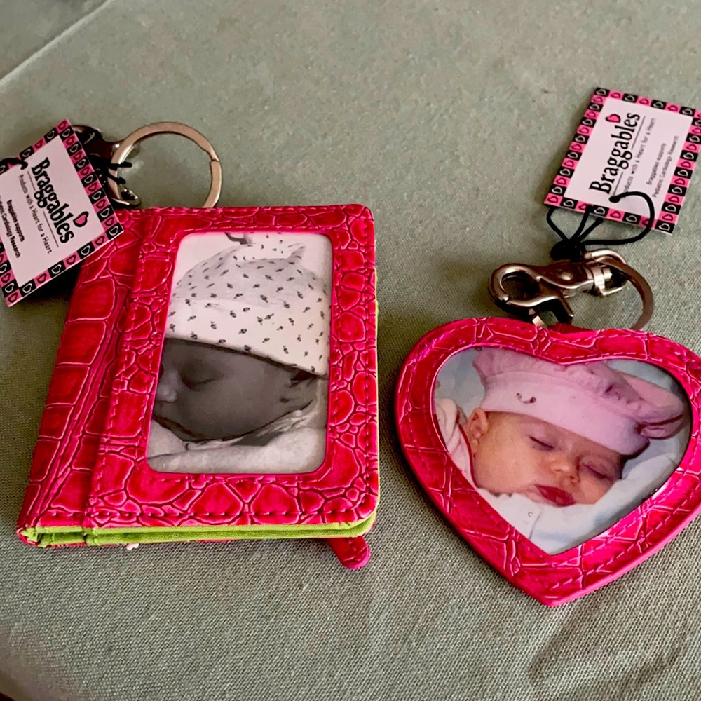 NEW CARD CASE + KEY RING.  CROCO PINK